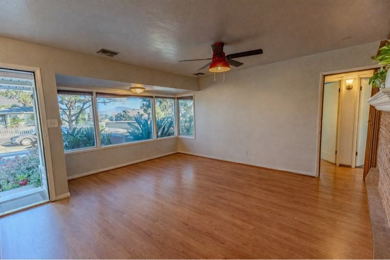 3806 69th St - Photo 5 of 20