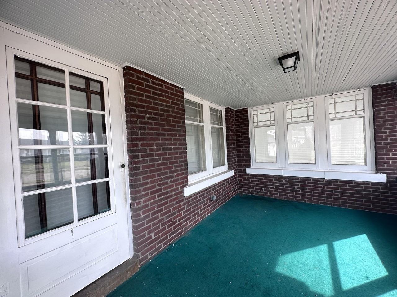 205 W Winter Ave #E - Photo 6 of 19