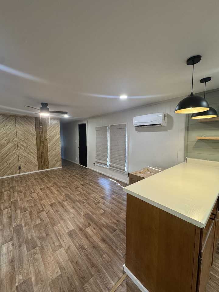 7485 Sturrock Rd - Photo 5 of 15