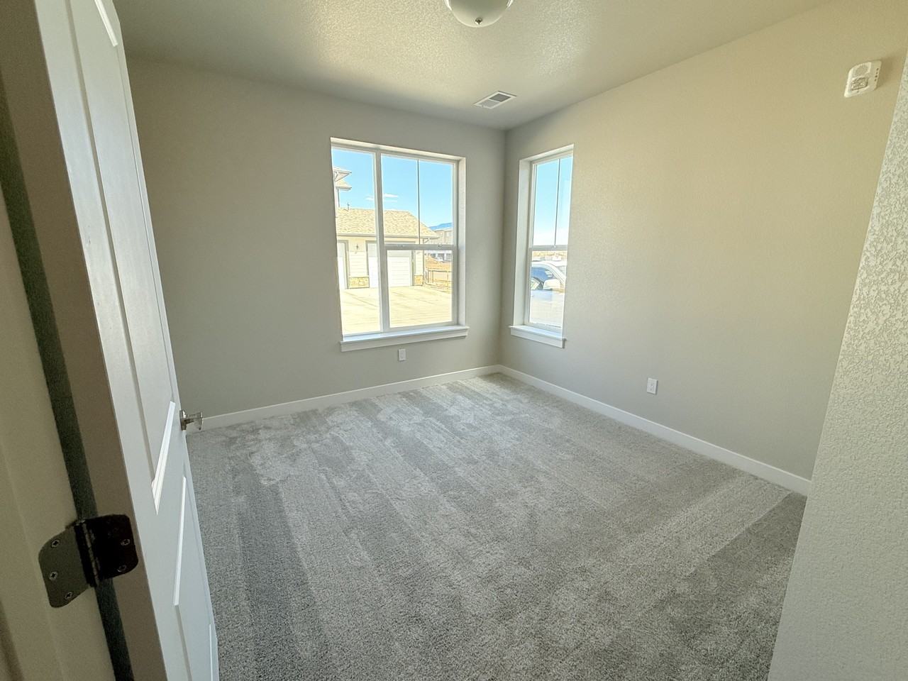 914 Schlagel St #4 - Photo 7 of 19