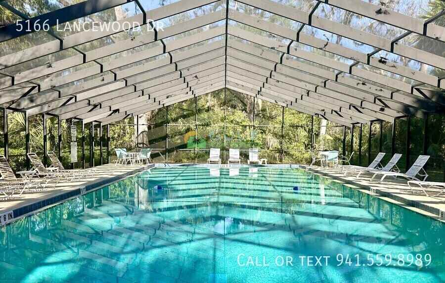 5166 Lancewood Dr - Photo 5 of 37