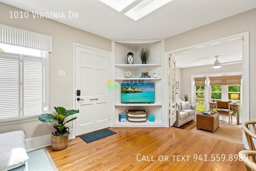 1010 Virginia Dr - Photo 2 of 36