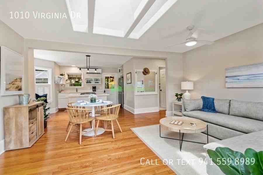 1010 Virginia Dr - Photo 5 of 36