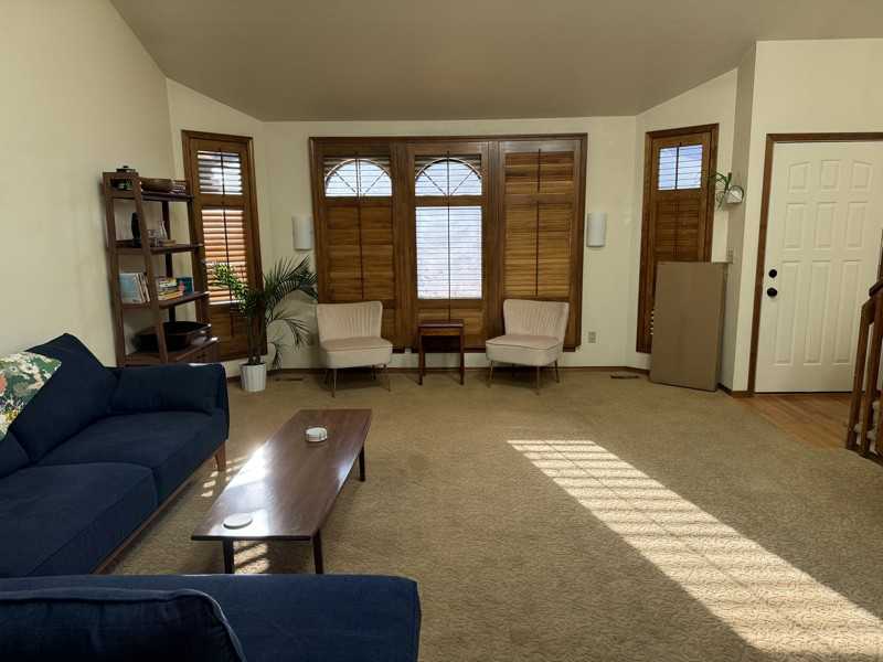 550 N Weaver Ave - Photo 6 of 12