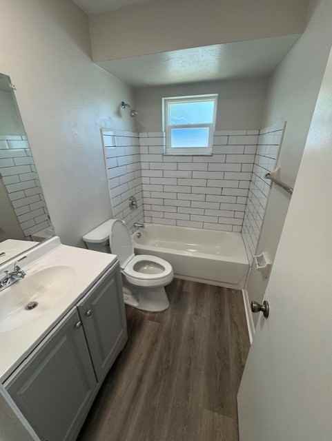 5050 72nd Ave N #8K - Photo 5 of 6