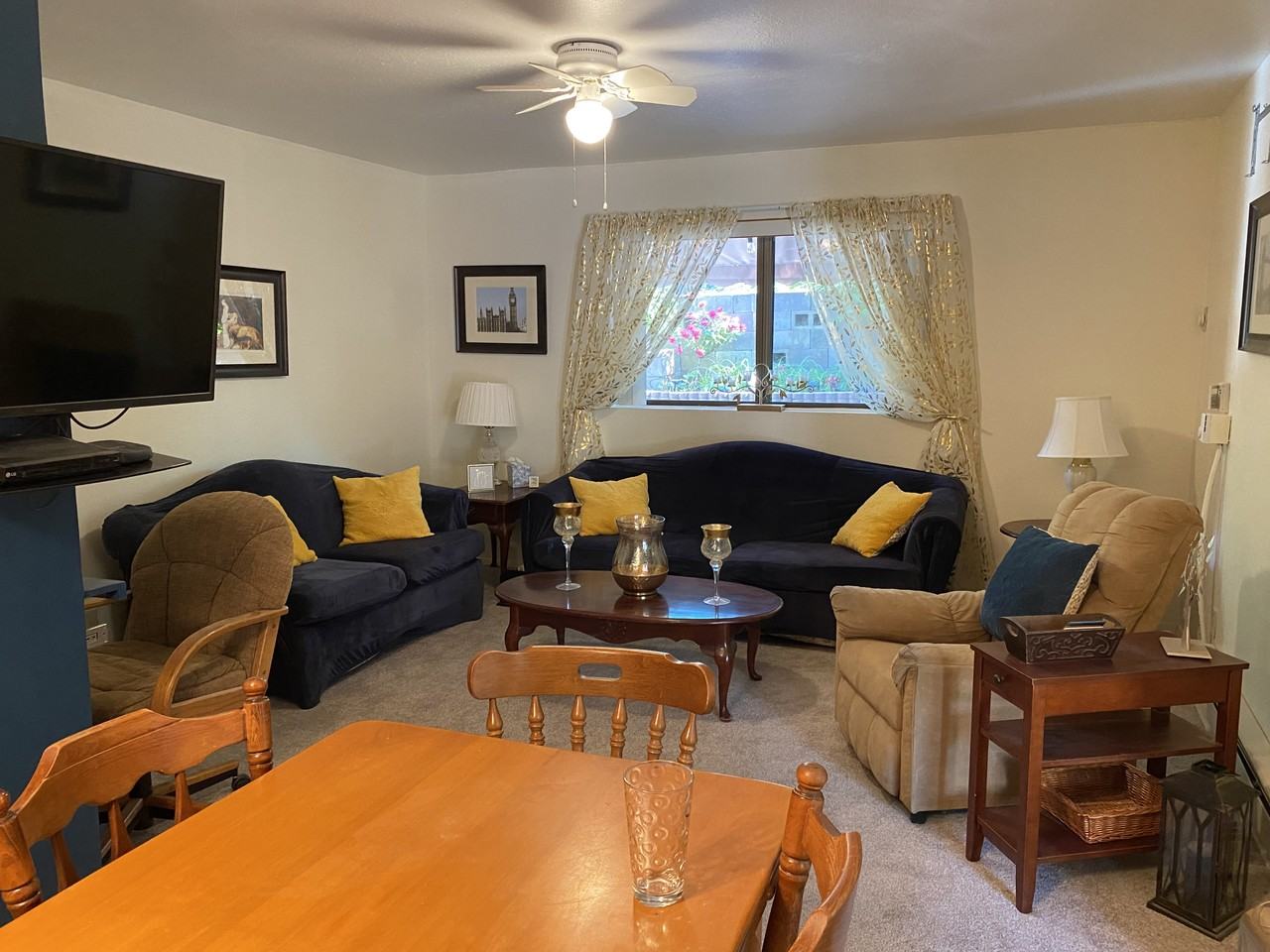 4040 Saint Patricks Ave - Photo 5 of 20