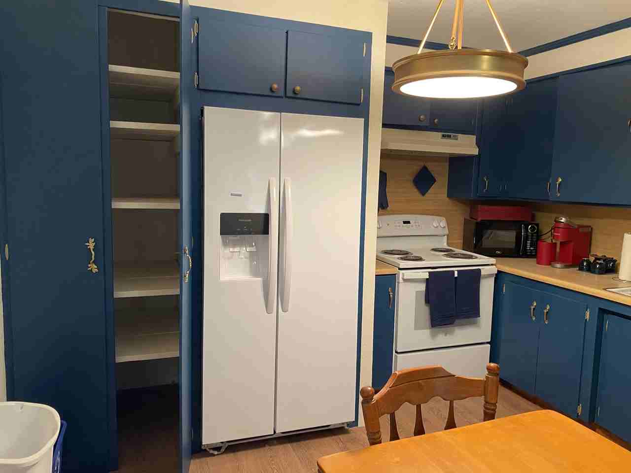 4040 Saint Patricks Ave - Photo 7 of 20