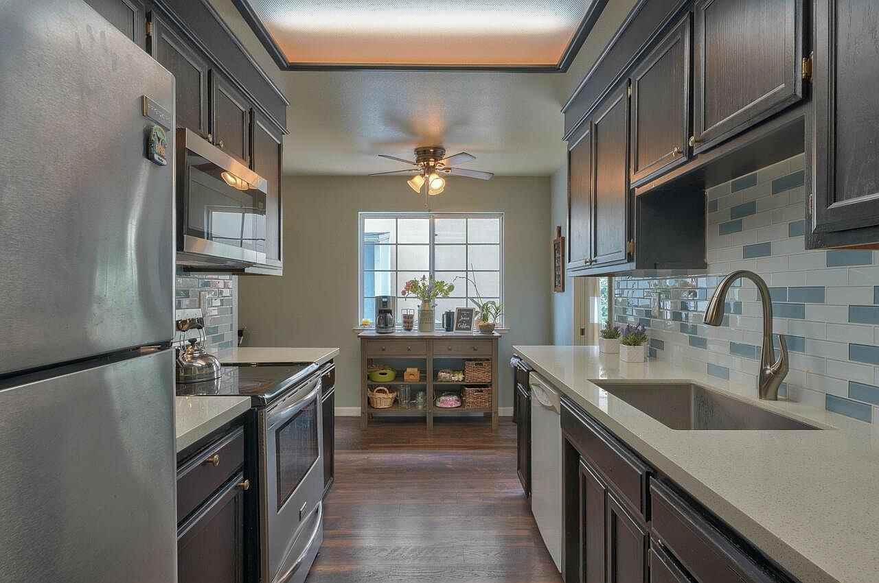 245 Massolo Ct - Photo 6 of 14