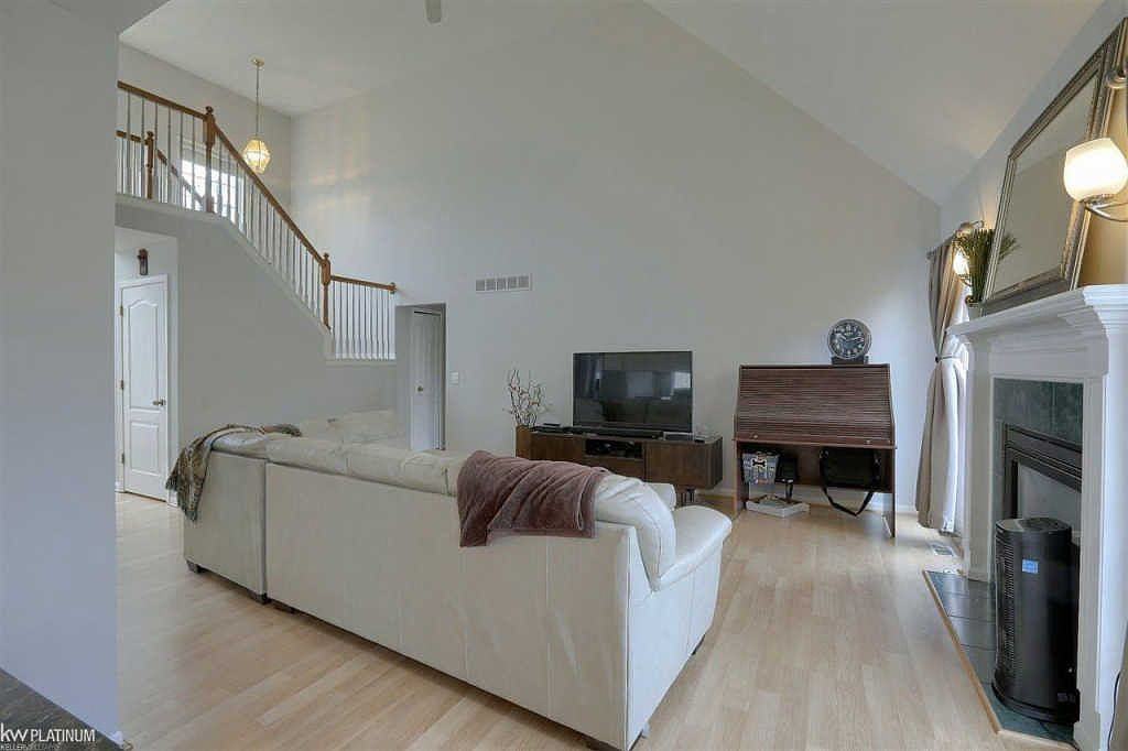 53099 Pimpernil Ln - Photo 5 of 15