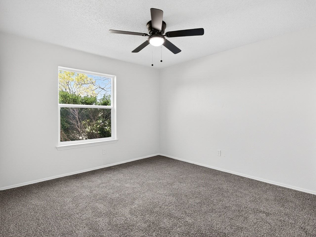 3808 Glover Dr - Photo 7 of 20