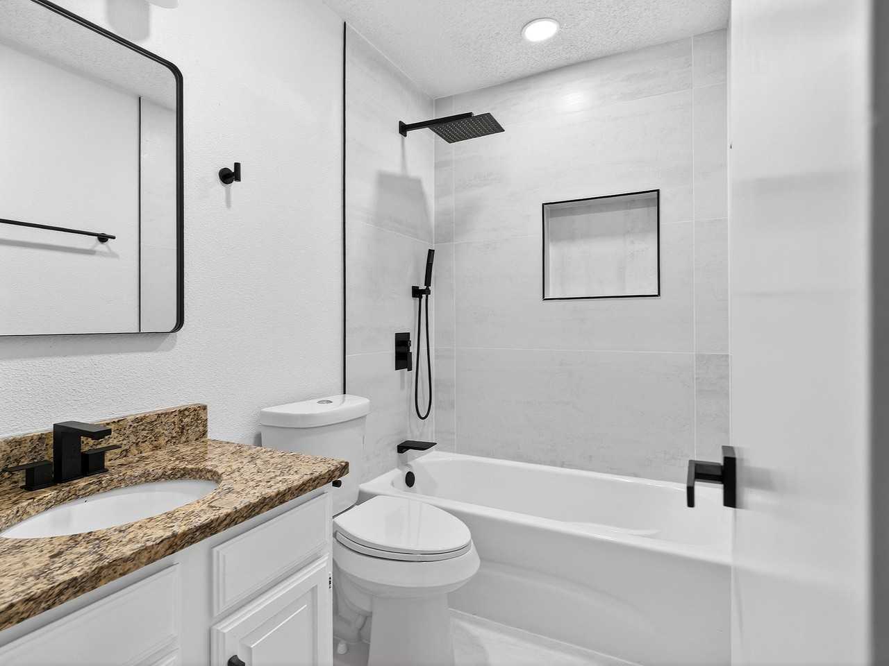 3808 Glover Dr - Photo 7 of 19