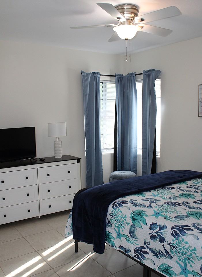 4464 E Riverside Dr - Photo 5 of 16