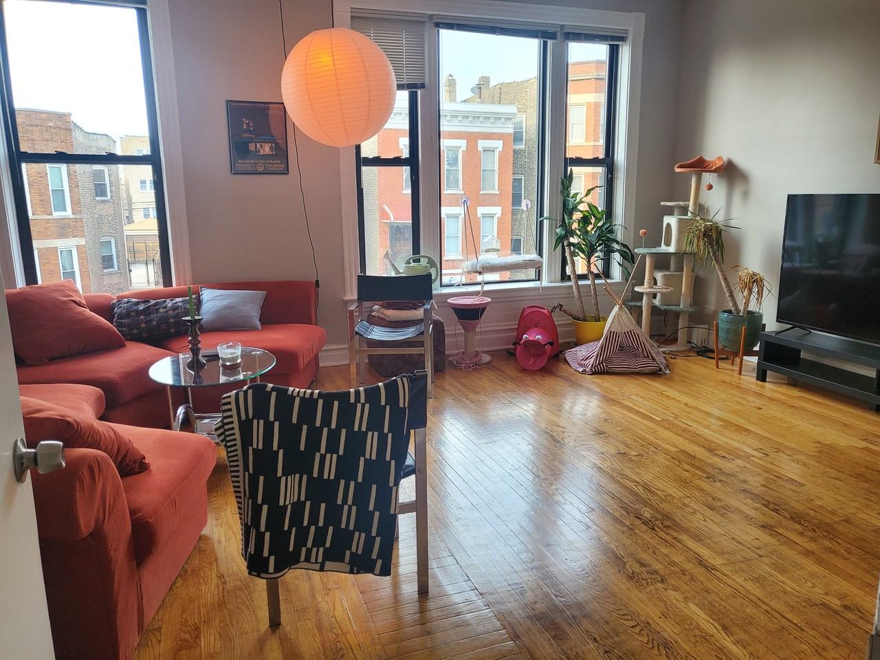 2511 W Augusta Blvd #2F - Photo 2 of 17