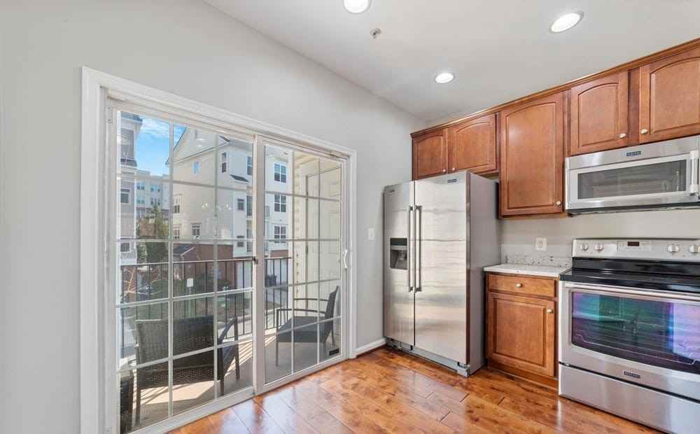 5529 Lanier Ave - Photo 3 of 19