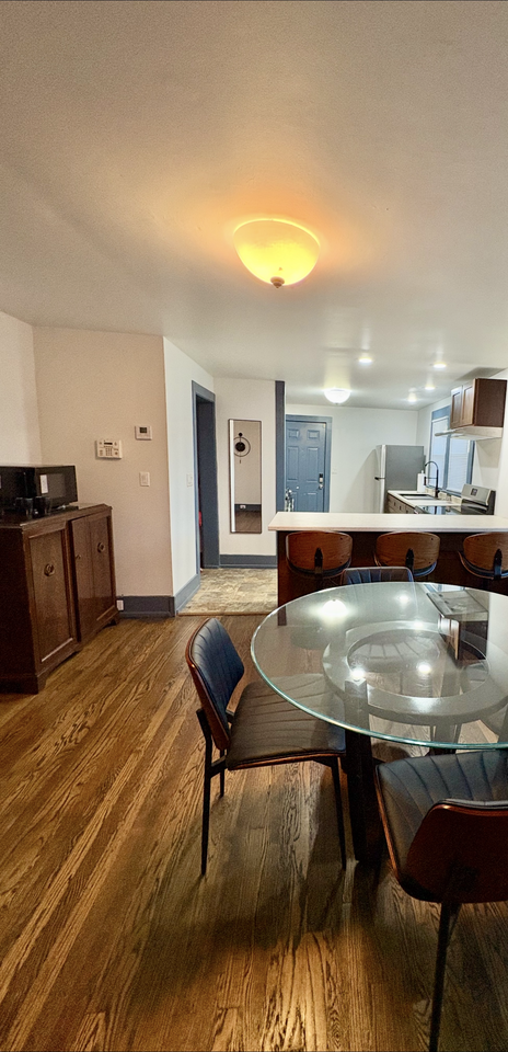 1152 44th St N - Photo 2 of 3