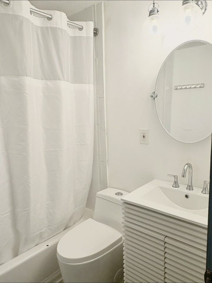 1152 44th St N - Photo 3 of 3