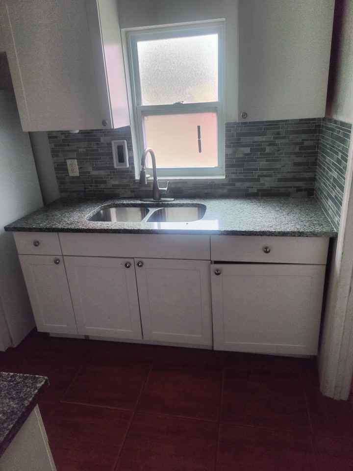 2603 Walker Dr - Photo 3 of 8