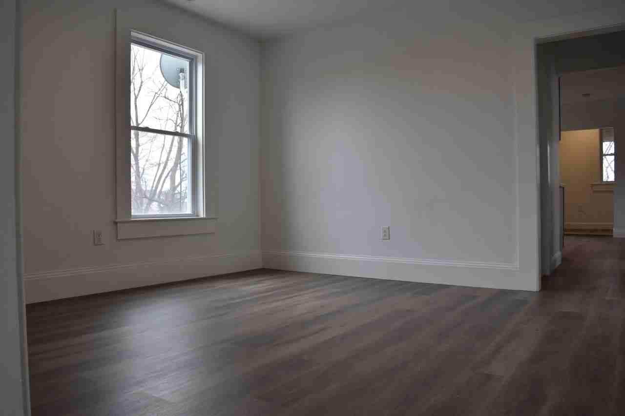 70 Arlington St #3 - Photo 5 of 20