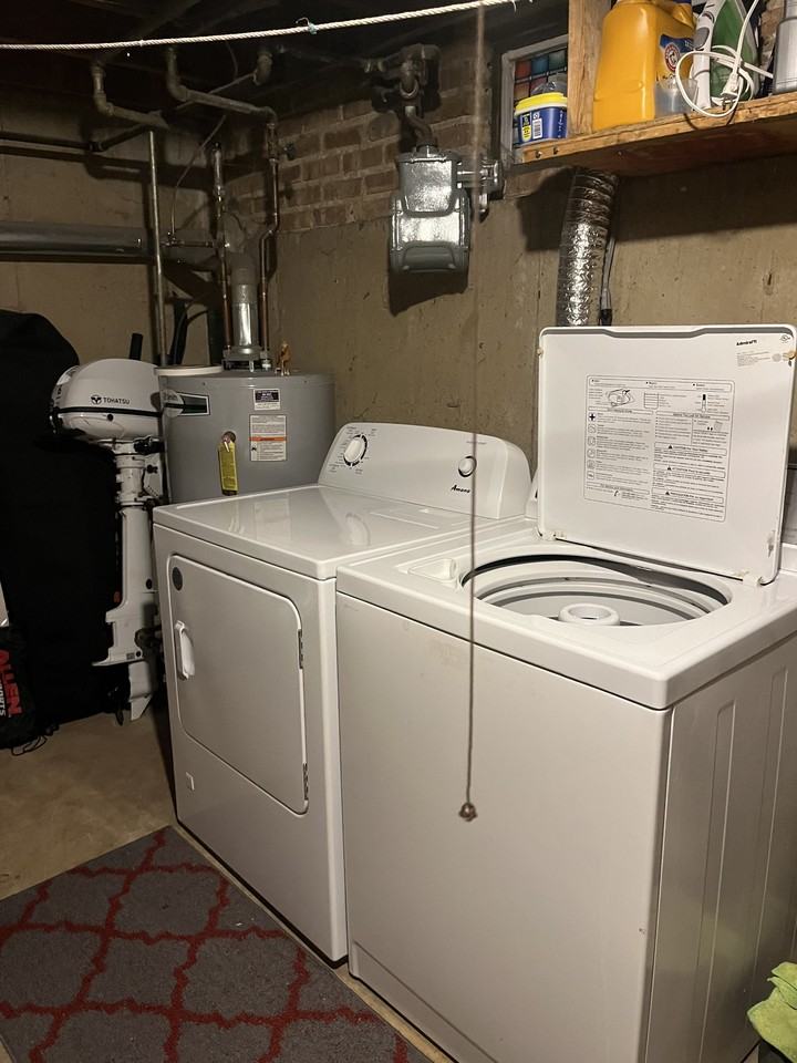 32 N Albert St - Photo 3 of 18