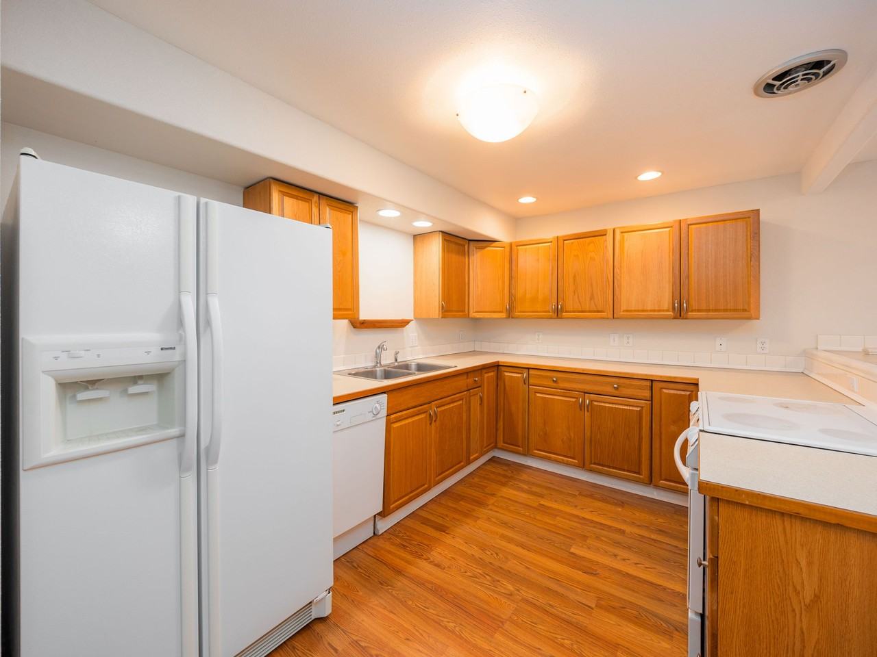 914 N 6th St #NA - Photo 4 of 20