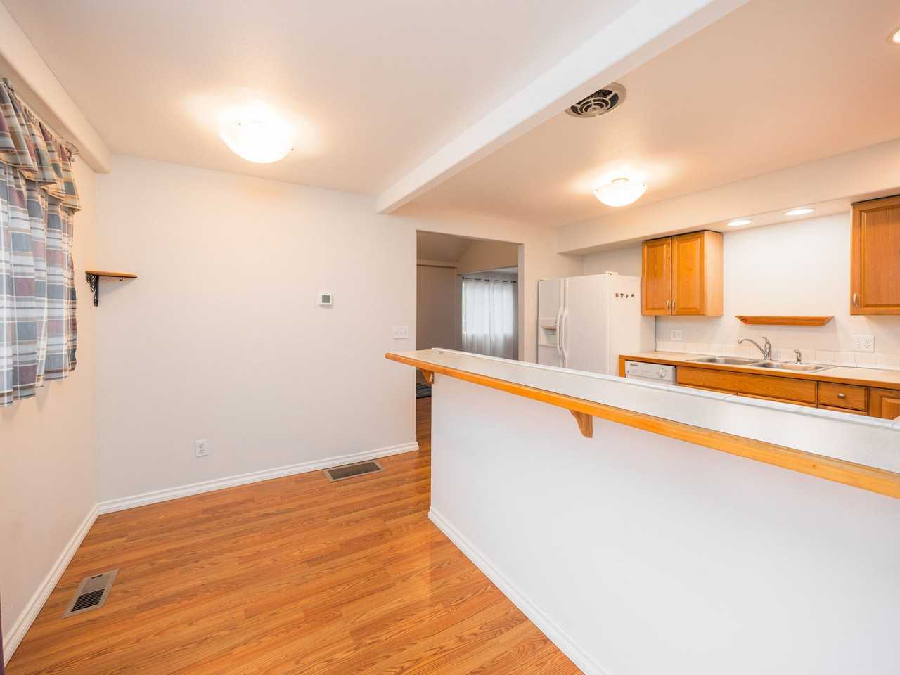 914 N 6th St #NA - Photo 6 of 20