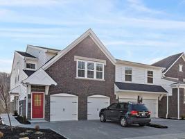 featured image of 4728 Bentwood Hills Dr #300