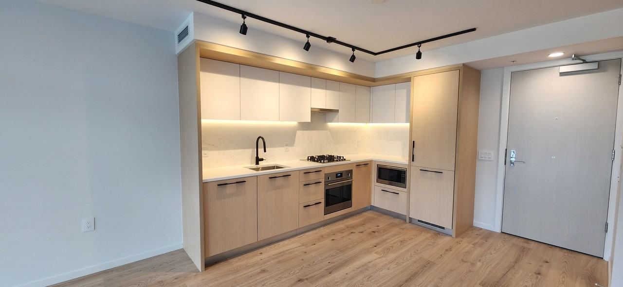 Earles St & Kingsway #457 - Photo 3 of 16