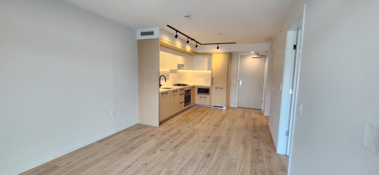 Earles St & Kingsway #457 - Photo 2 of 16