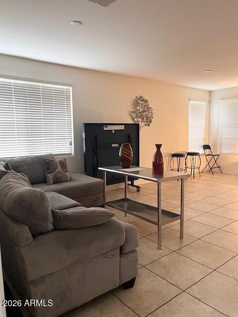 7910 S 42nd Ave - Photo 3 of 35