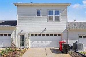 featured image of 140 Harper Lee St