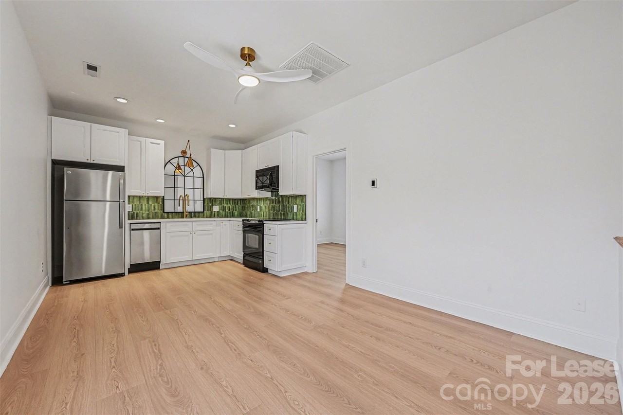 140 Harper Lee St - Photo 4 of 15