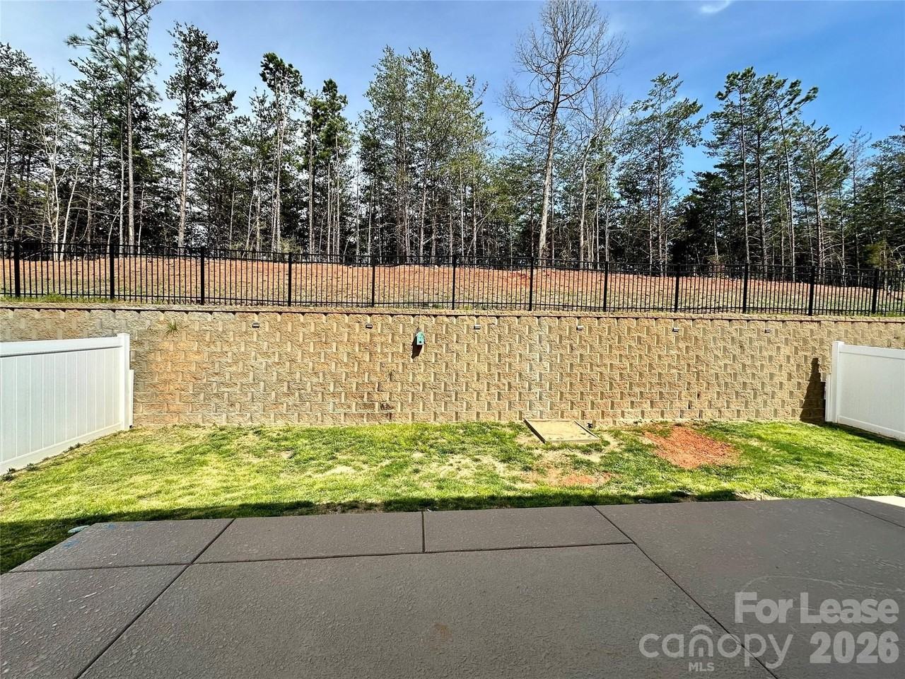 1339 Mifflin Ln - Photo 6 of 39