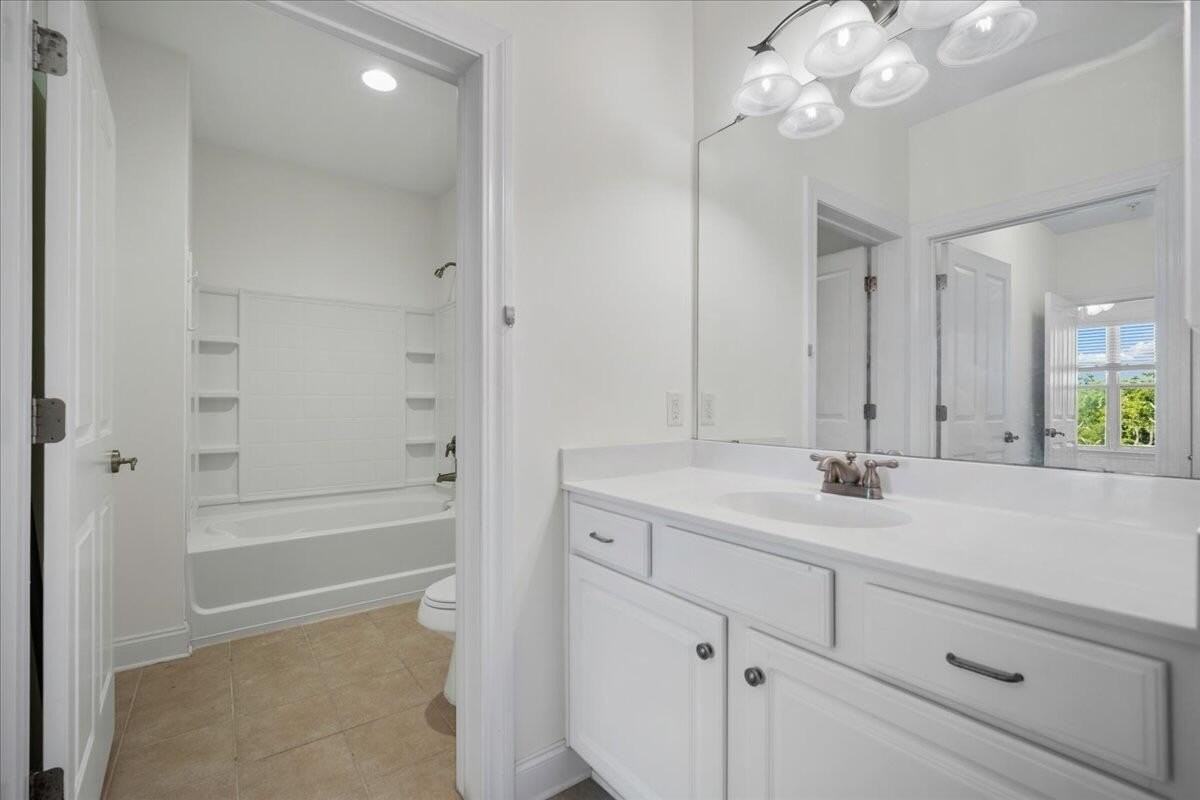 2244 Ashley Crossing Dr Unit 1236 - Photo 7 of 23