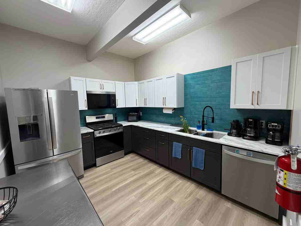 120 S John Sims Pkwy Ste A - Photo 5 of 22