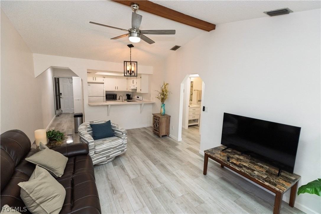 1420 Academy Blvd Apt 104 - Photo 7 of 19