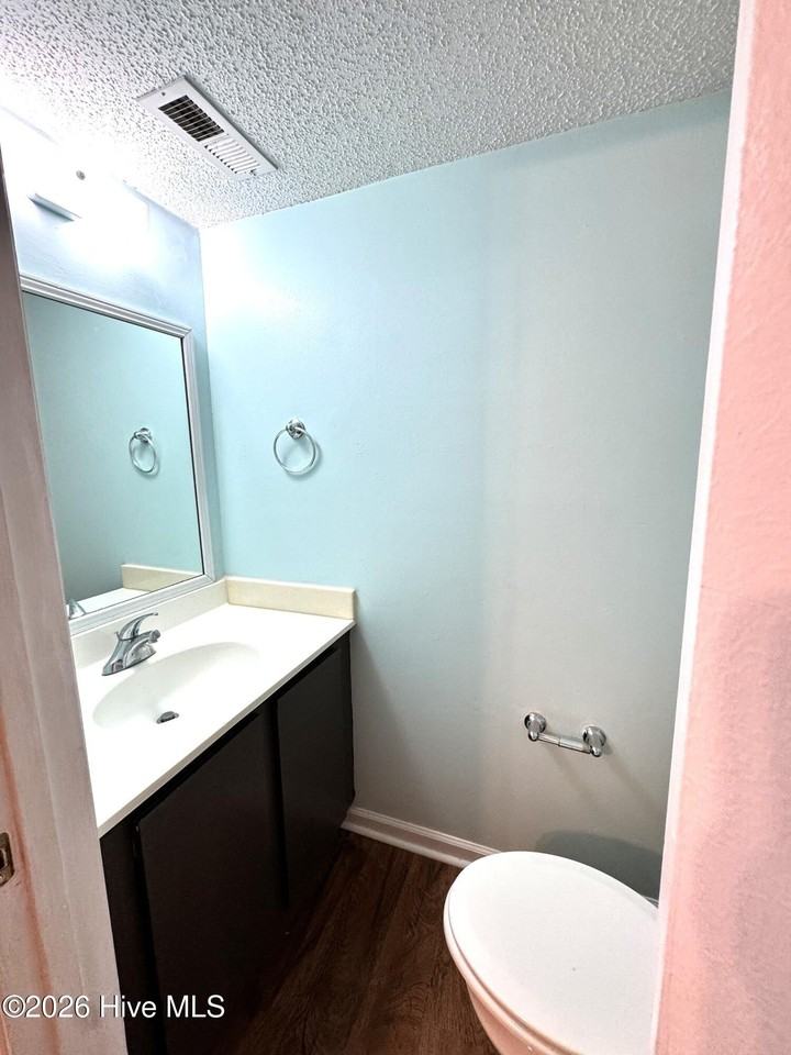 2084 Brandymill Ln - Photo 6 of 20