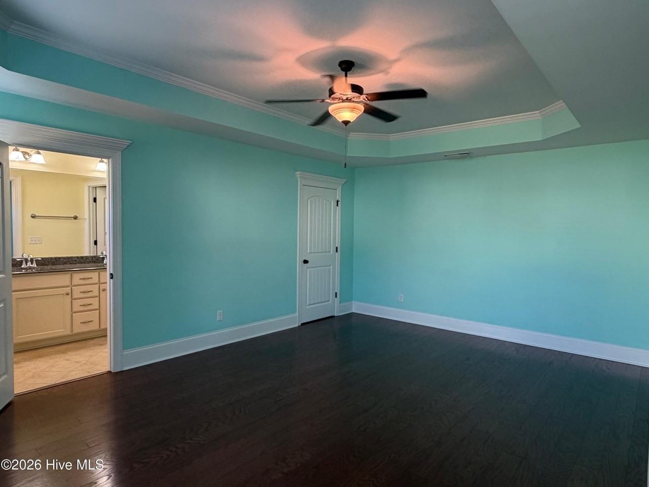 2134 Maple Leaf Dr - Photo 6 of 15