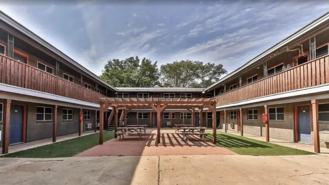 1809 14th St Apt 19 - Photo 1 of 1