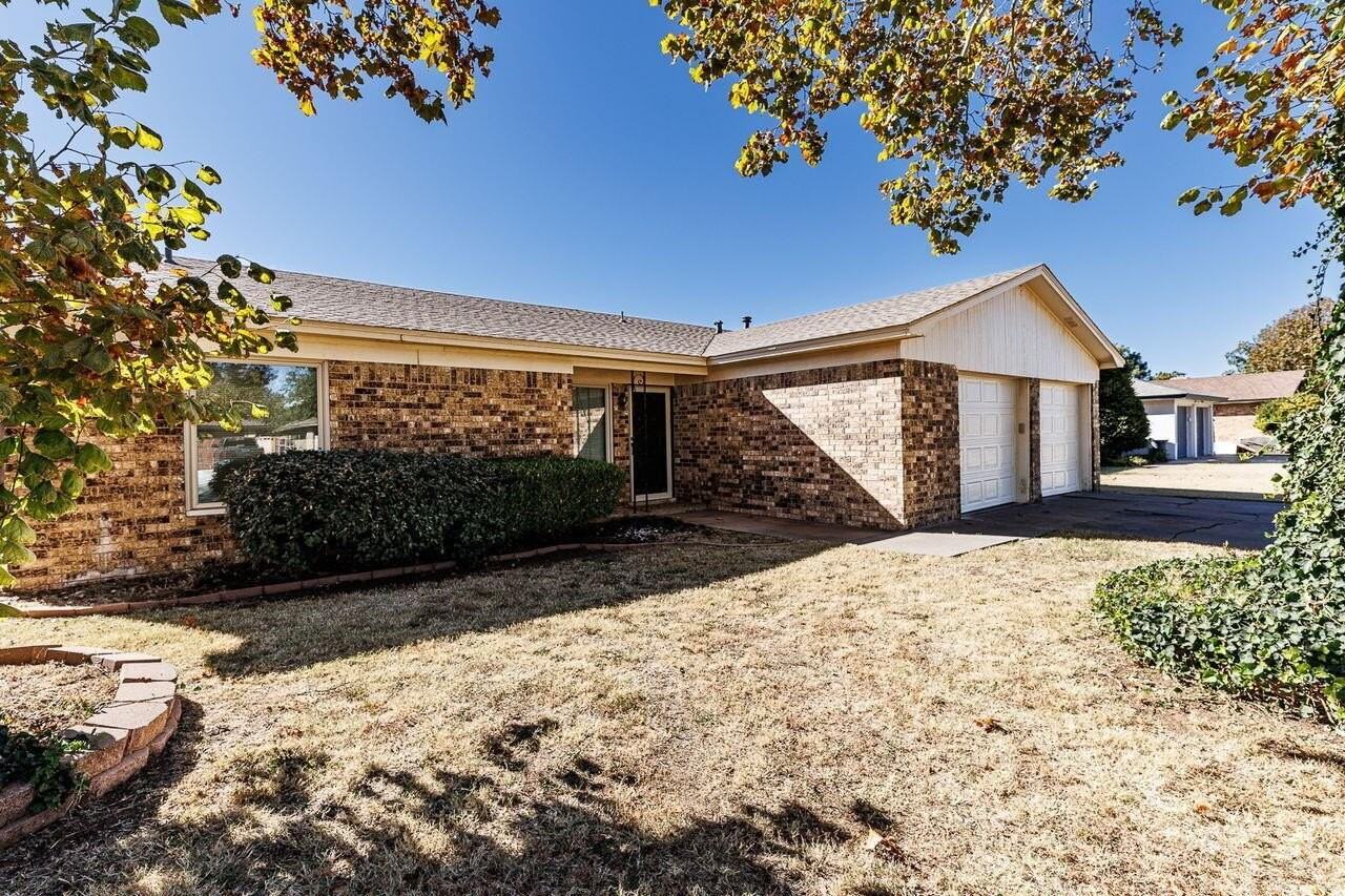 3409 84th St - Photo 2 of 25