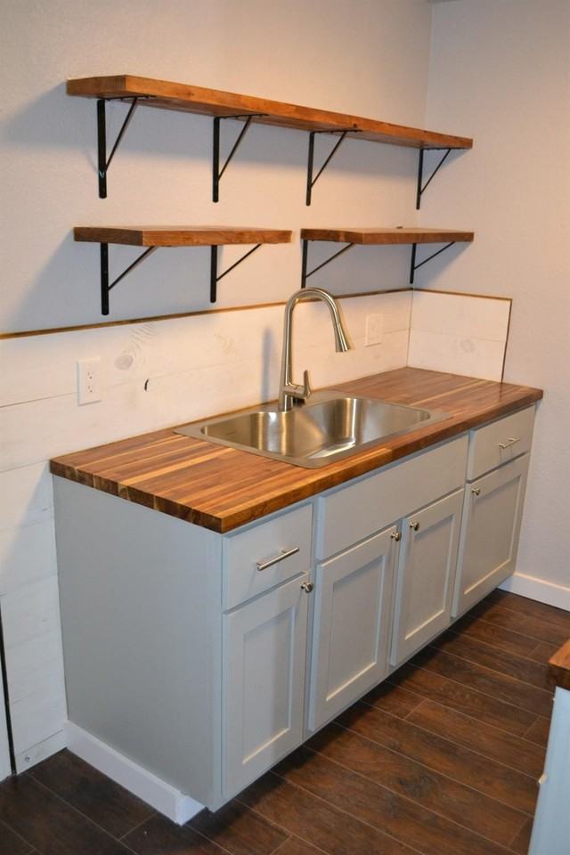 1812 14th St - Photo 3 of 10