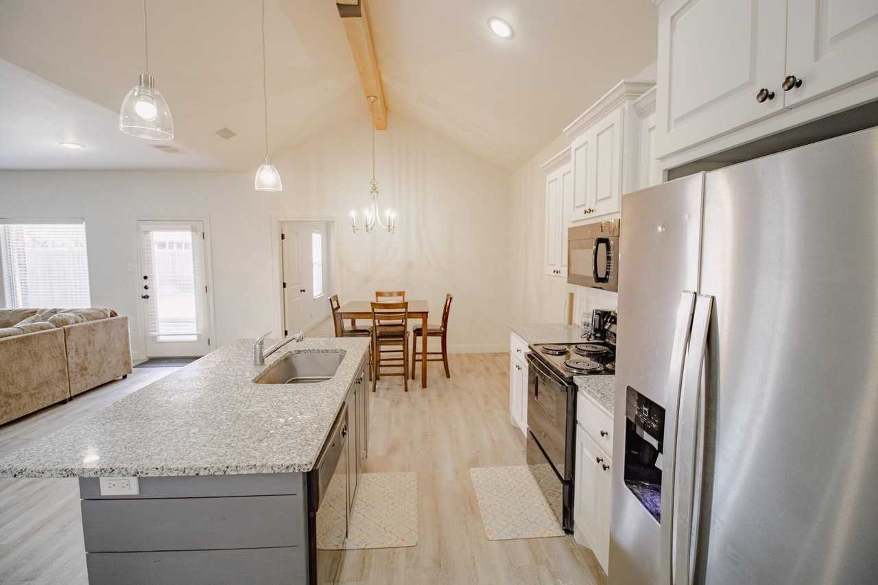 1718 102nd St Unit A - Photo 7 of 17