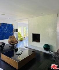 1555 Rising Glen Rd - Photo 4 of 8