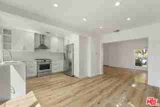 2031 Glendon Ave - Photo 4 of 8