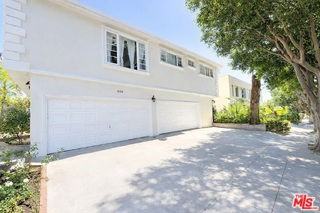 1033 20th St #U - Photo 2 of 8