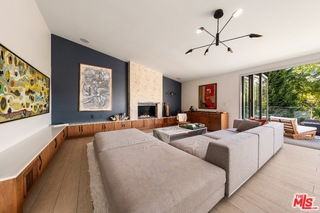 279 Mabery Rd - Photo 4 of 8