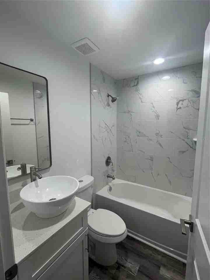 10037 Amicola St - Photo 6 of 11