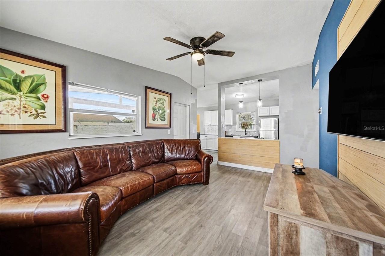 2707 Greenleaf Dr - Photo 7 of 16