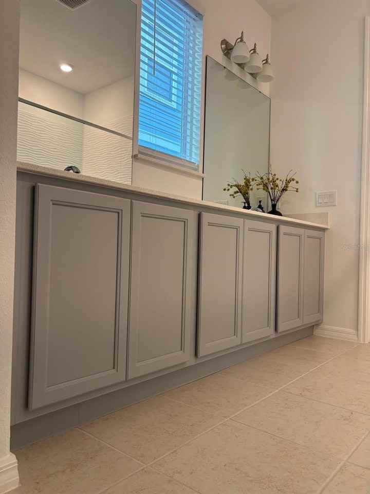 3125 Voyager Ave - Photo 6 of 17