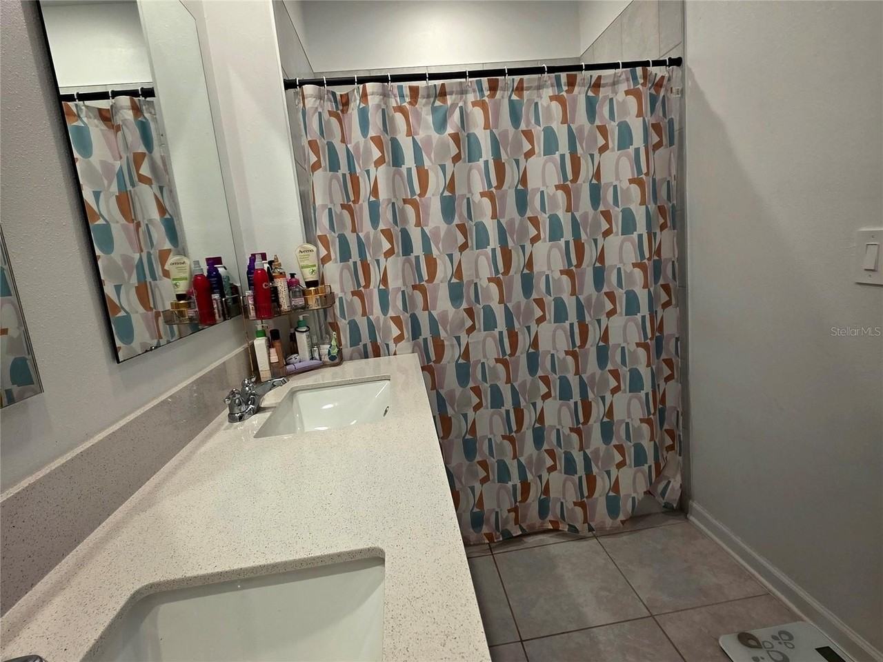 235 HAYLEY STREET - Photo 7 of 9