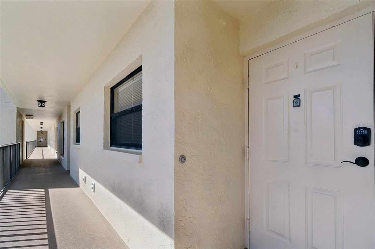 900 Cove Cay Dr #5F - Photo 6 of 50